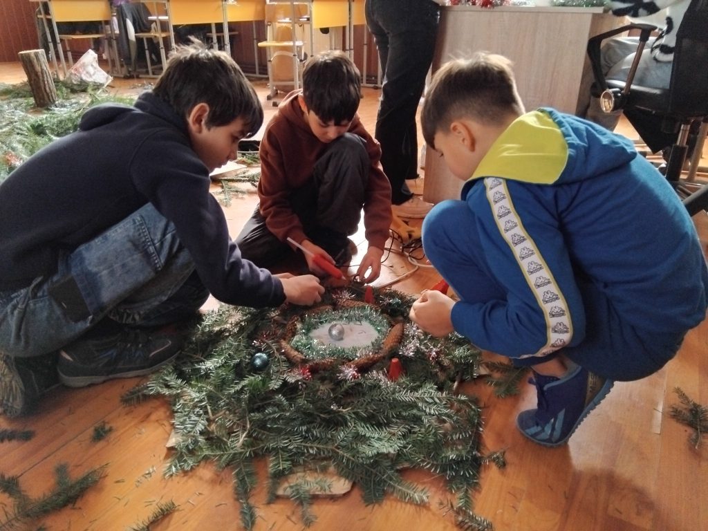 Asociația BUNETI, întreprindere socială cu sediul în județul Caraș-Severin, și-a început oficial activitatea, propunând un model de dezvoltare comunitară axat pe solidaritate locală și sprijin între generații.